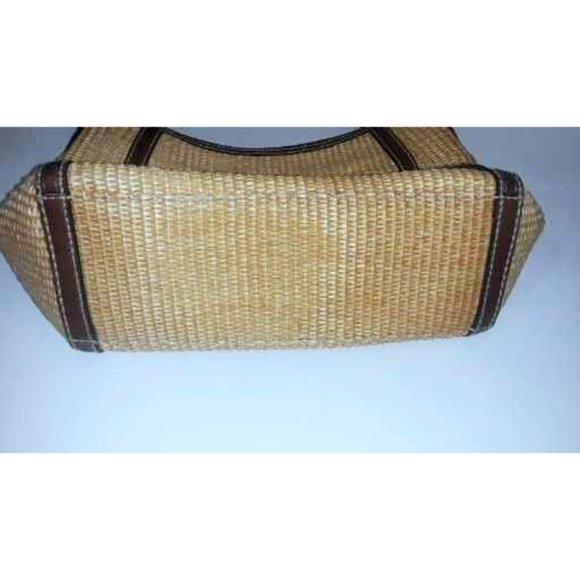 Fossil straw basket weave purse w/pocket - Picture 5 of 5